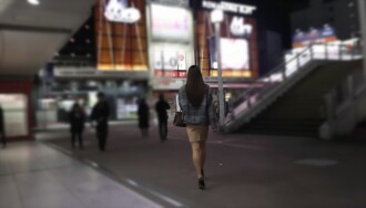 Phim [First shoot] Half-class slender married woman Rui (28) is quiet, but when she is licked, she lets out a voice saying "Ah...!" She has a sensitive constitution! Her shaved pussy convulses, her belly is messy, and she cums in her