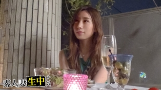 [Amateur wife (frustration), picking up during life! ] As a result of putting up with making playren for my beloved husband ... A horny beautiful wife who gets rid of frustration with a stick of another person!