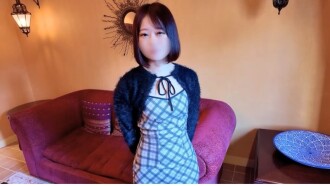 The collapse of purity [The innocent nurse] A slender figure, small breasts, and less than a lover fall into depravity.