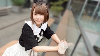 Phim "A soft-spoken girl from Harajuku couldn't stand the frustration and applied! Her translucent white skin and sweaty body will have you excited! She usually has a soft and airy demeanor, but when it comes to sex, she greedily seeks plea