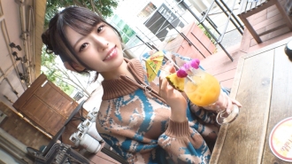 A beautiful girl with 1 experience who came from Kobe! Comforting someone who is heartbroken after breaking up with her boyfriend and having sex! M-shaped blowjob & SEX while wearing long boots is a masterpiece! [First shoot] AV application