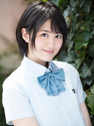 [Special Price] Witness the moment when the true beautiful girl "Erina Nagasawa" loses her virginity! Erina's face is stiff with pain, and even if she moves slowly, the pain hits her. Then suddenly, Erina bursts into tears. And Erin