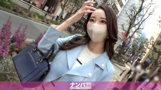 Seriously soft, first shot. 1971 The panty line that stands out in the knit dress is erotic! The apparel clerk I picked up is 170cm tall and has a model-class style! Her beautiful ass wrapped in a super erotic T-back is just too sexy... He gets